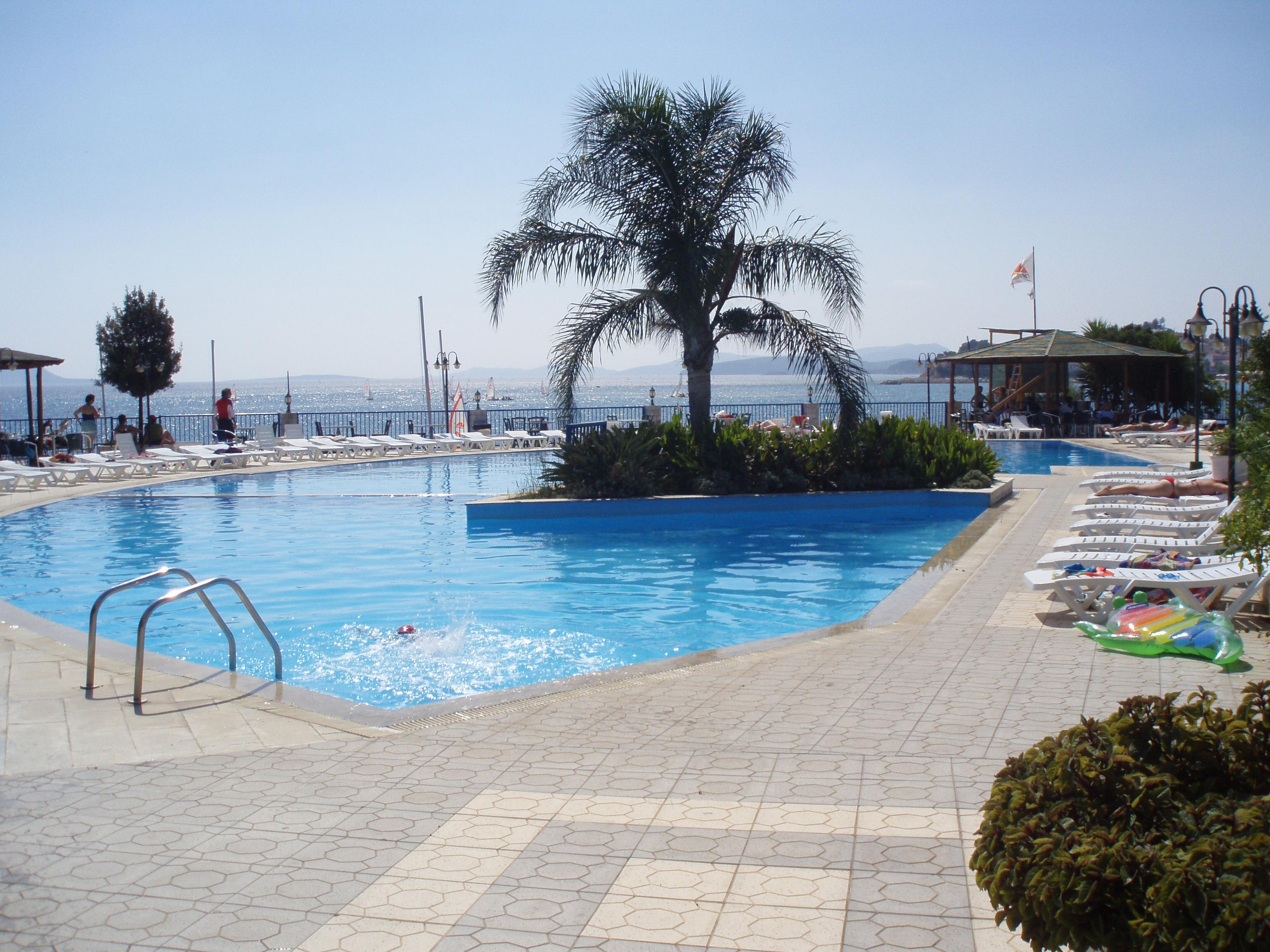 Hotel Golden Sun 피니코운타 외부 사진