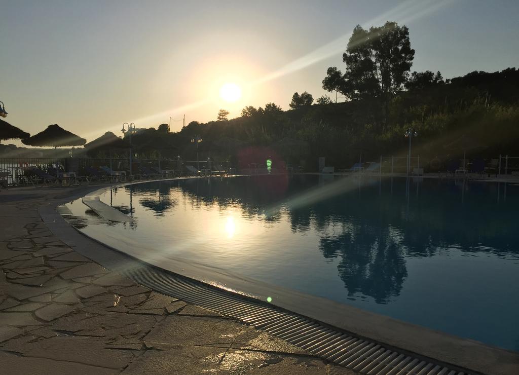 Hotel Golden Sun 피니코운타 외부 사진